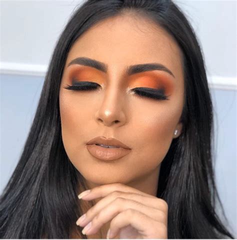 burnt orange eyeshadow